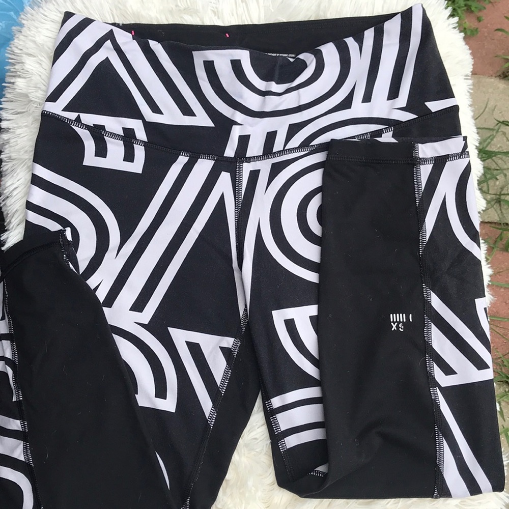 Victoria sport capris